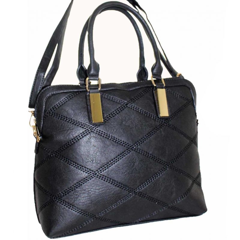 black shoulder bag